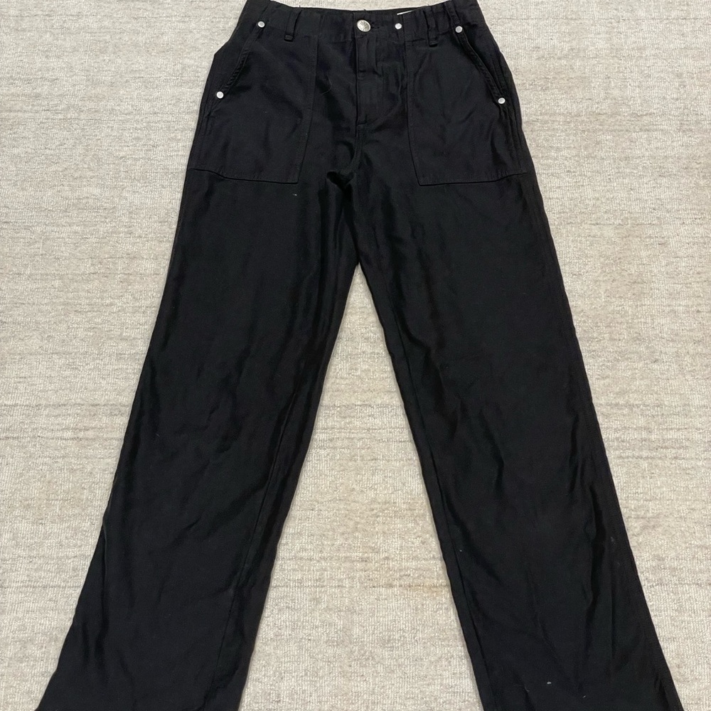 Rag and Bone navy blue stylish, unique cargo pants. Soft, comfortable, & so cool